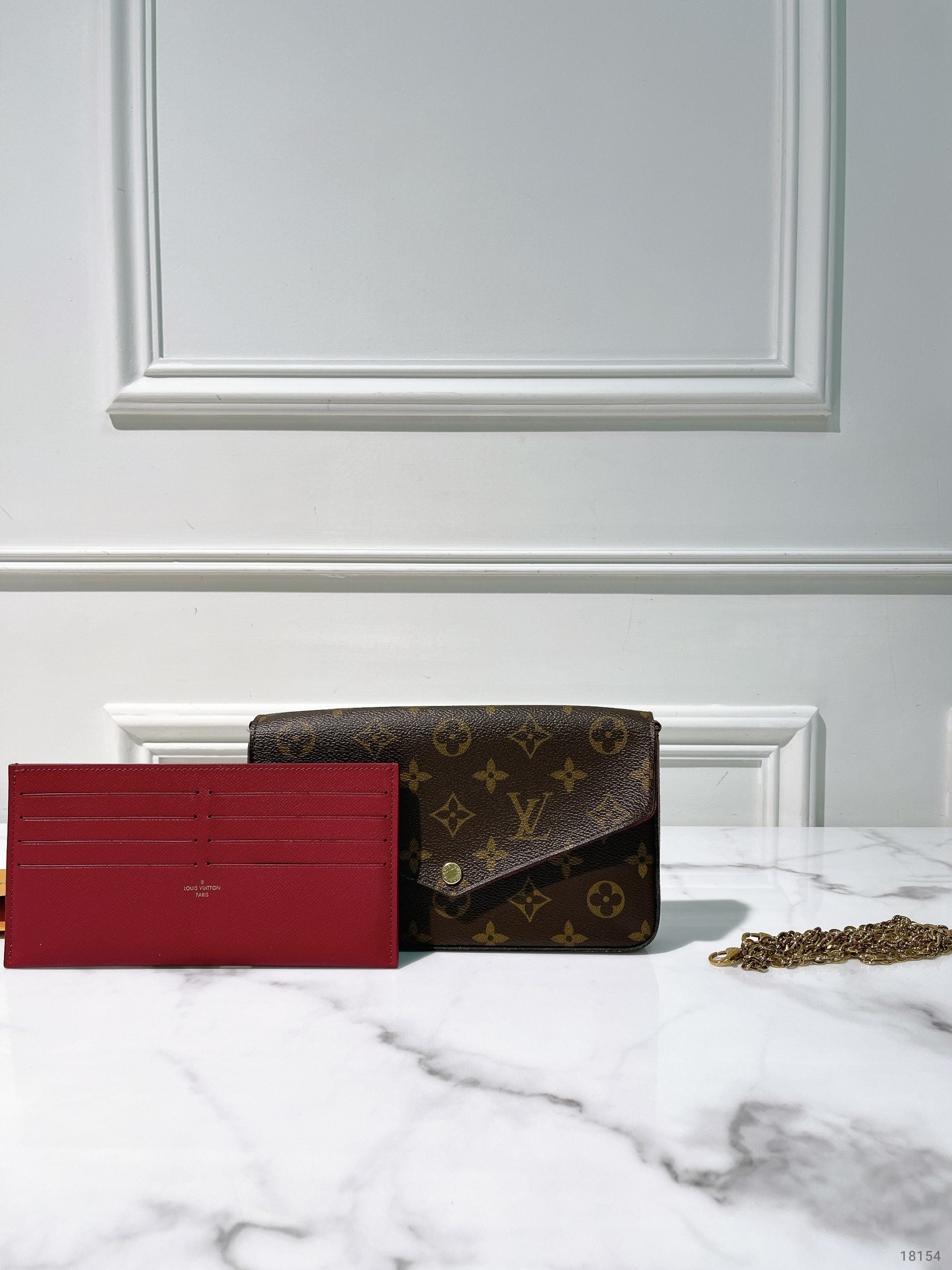 LV FELICIE POCHETTE, Monogram (No Zipped Pocket)