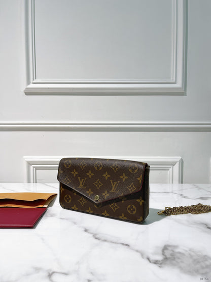 LV FELICIE POCHETTE, Monogram (No Zipped Pocket)
