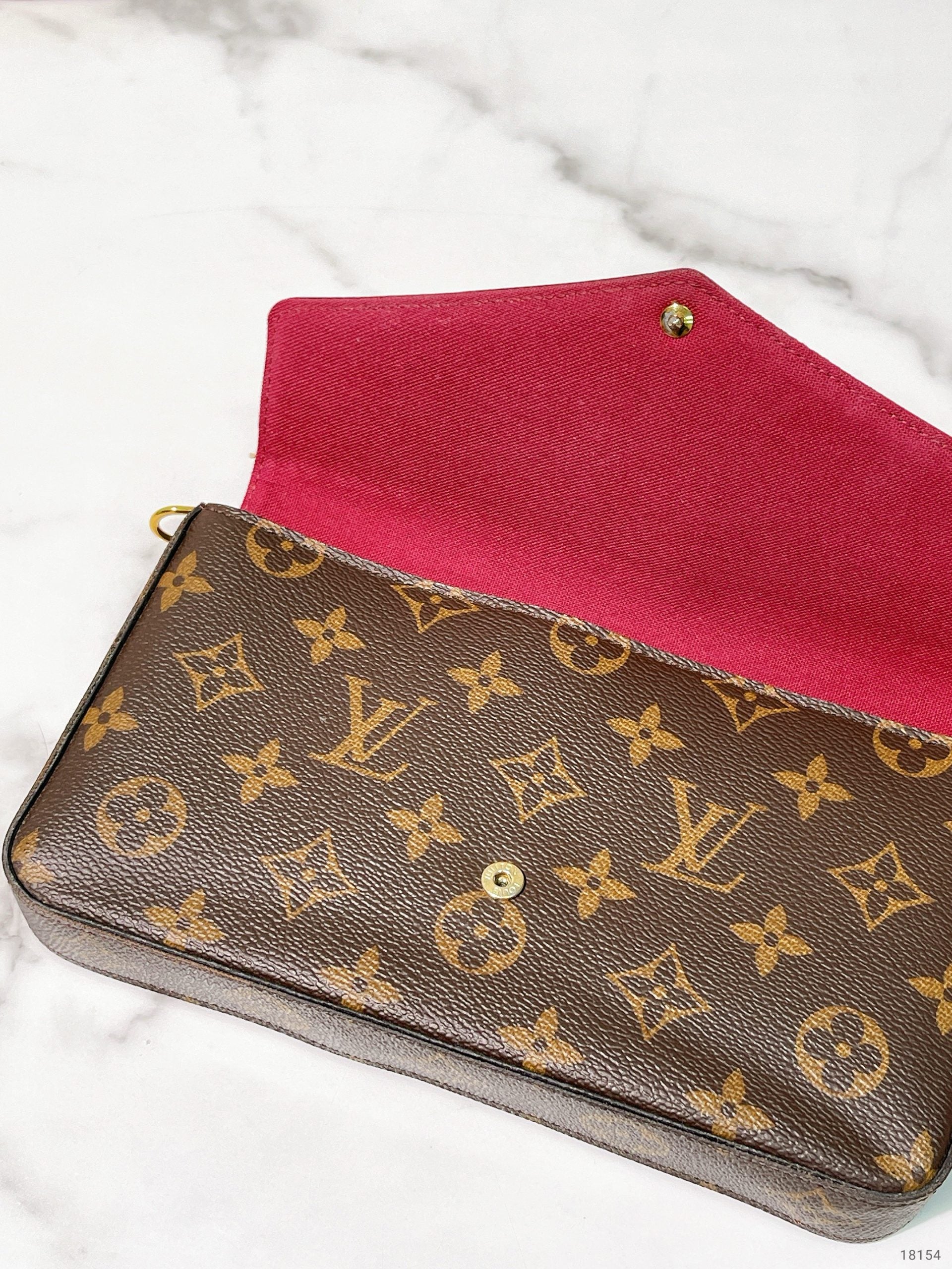 LV FELICIE POCHETTE, Monogram (No Zipped Pocket)