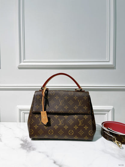 LV CLUNY BB, Monogram