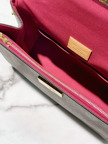 LV CLUNY BB, Monogram