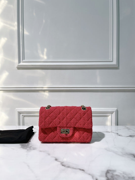 CHANEL MINI 2.55, Pink/Gold