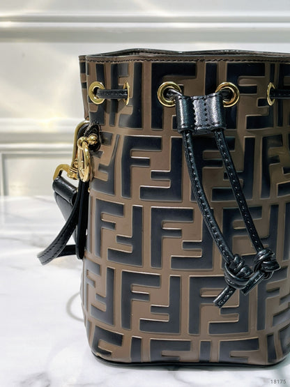 FENDI SMALL MON TRESOR BUCKET BAG