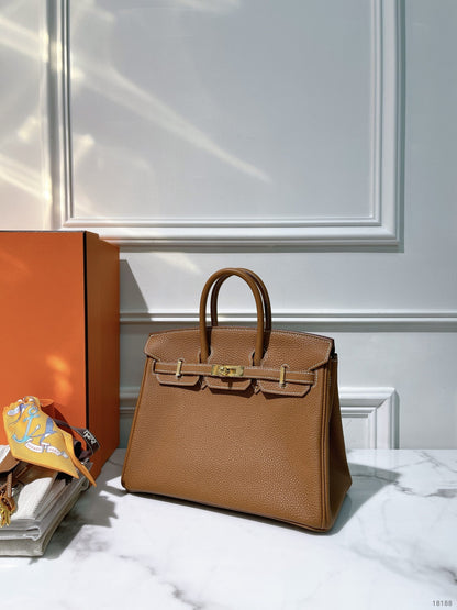 HERMES BIRKIN 25, Gold/Gold