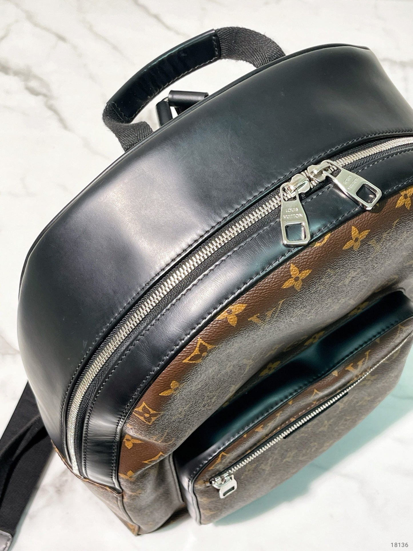 LV BACKPACK, Monogram