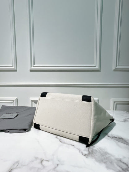 BALENCIAGA BIARRITZ TOTE, Medium