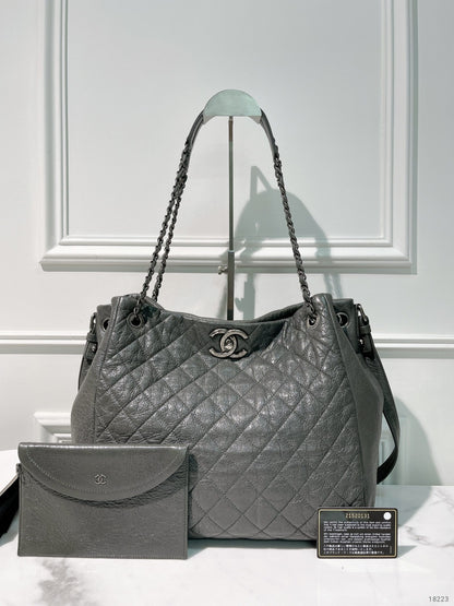 CHANEL SHOPPING TOTE, Grey