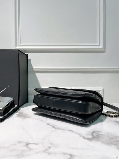 CHANEL SMALL TRENCY CC TOP HANDLE, Black/Gold