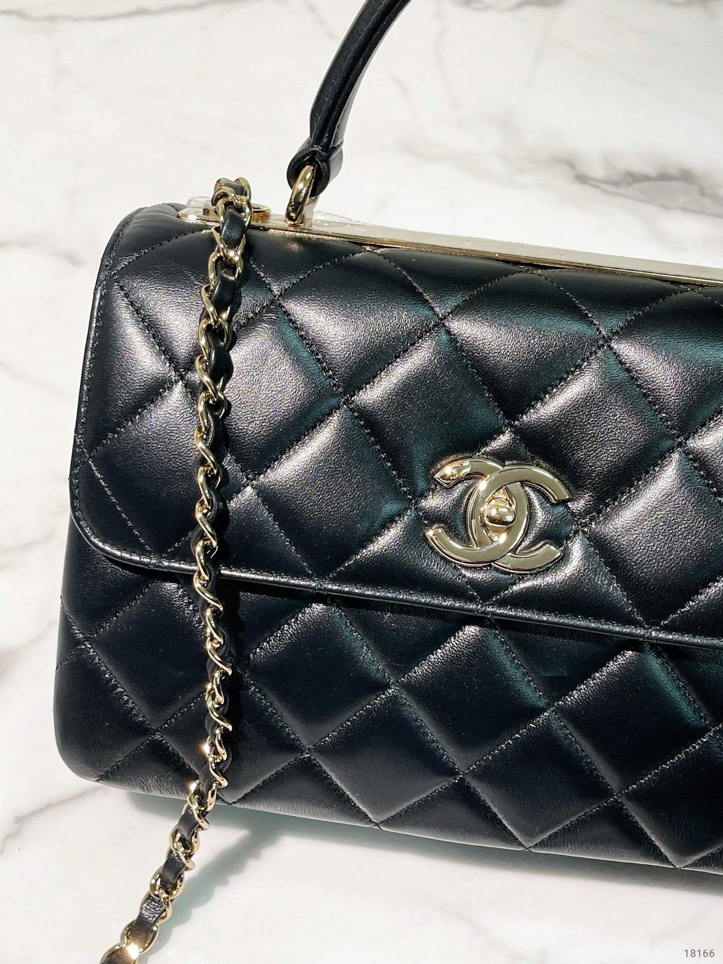 CHANEL SMALL TRENCY CC TOP HANDLE, Black/Gold
