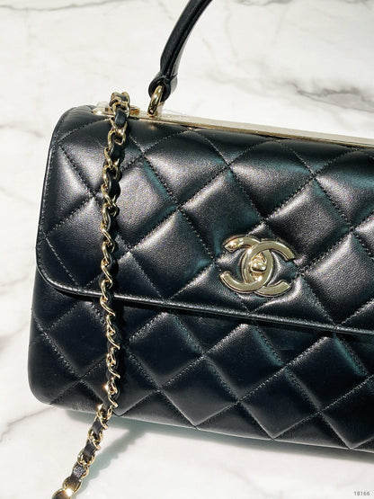 CHANEL SMALL TRENCY CC TOP HANDLE, Black/Gold