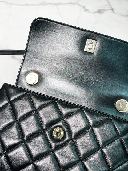 CHANEL SMALL TRENCY CC TOP HANDLE, Black/Gold