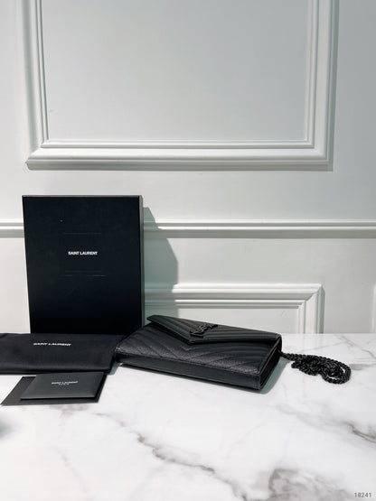 YSL CLASSIC CASSANDRE CHAIN WALLET