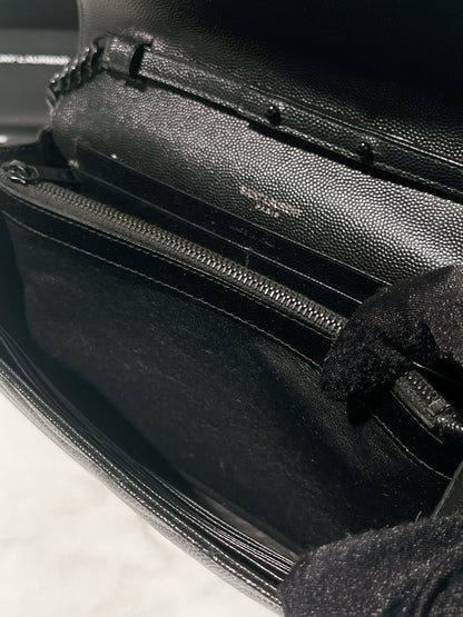 YSL CLASSIC CASSANDRE CHAIN WALLET