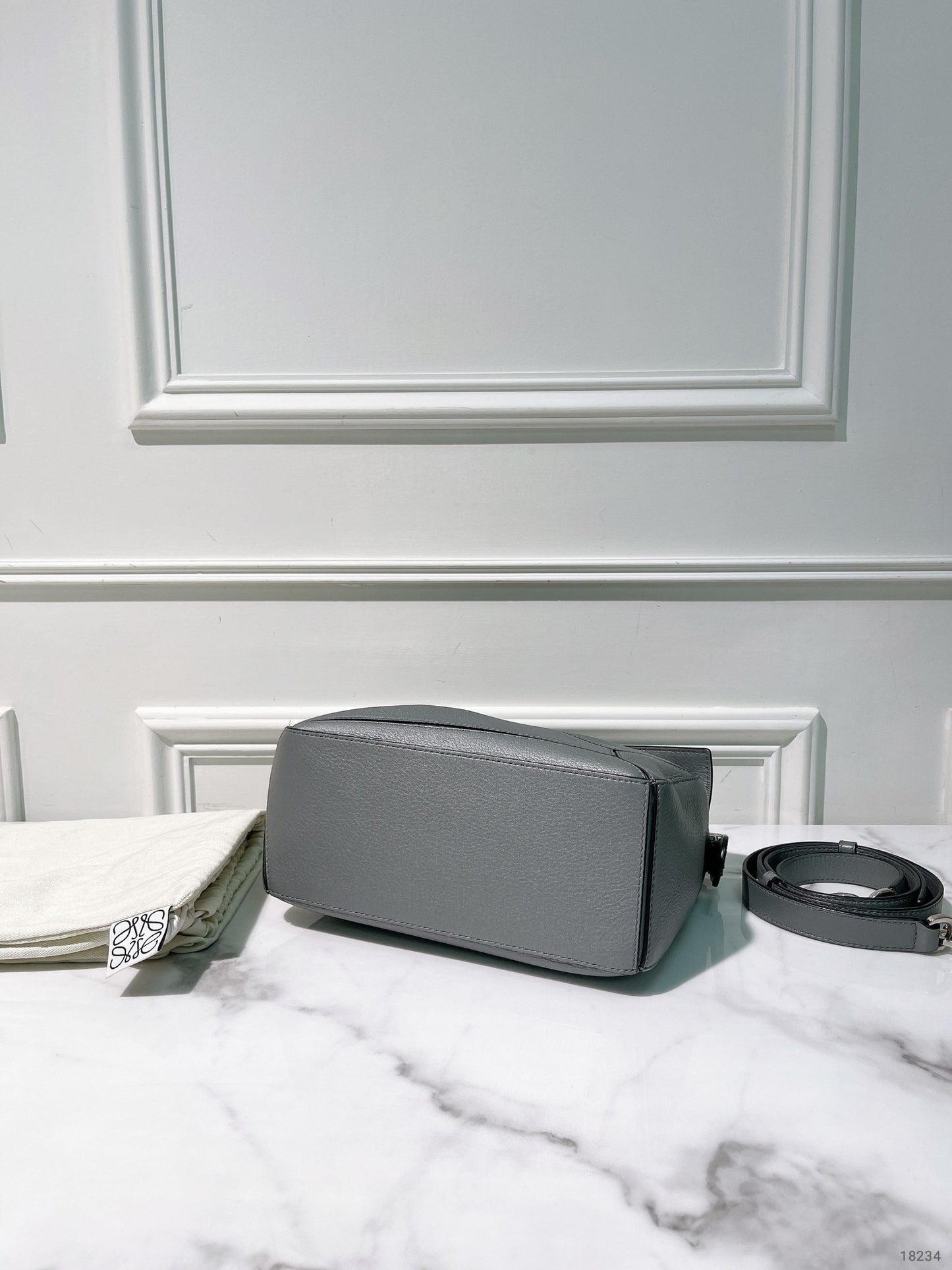 LOEWE SMALL PUZZLE EDGE BAG, Grey