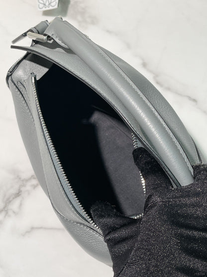 LOEWE SMALL PUZZLE EDGE BAG, Grey