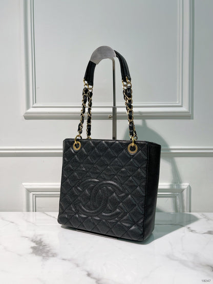 CHANEL PETIT SHOPPING TOTE, Black/Gold