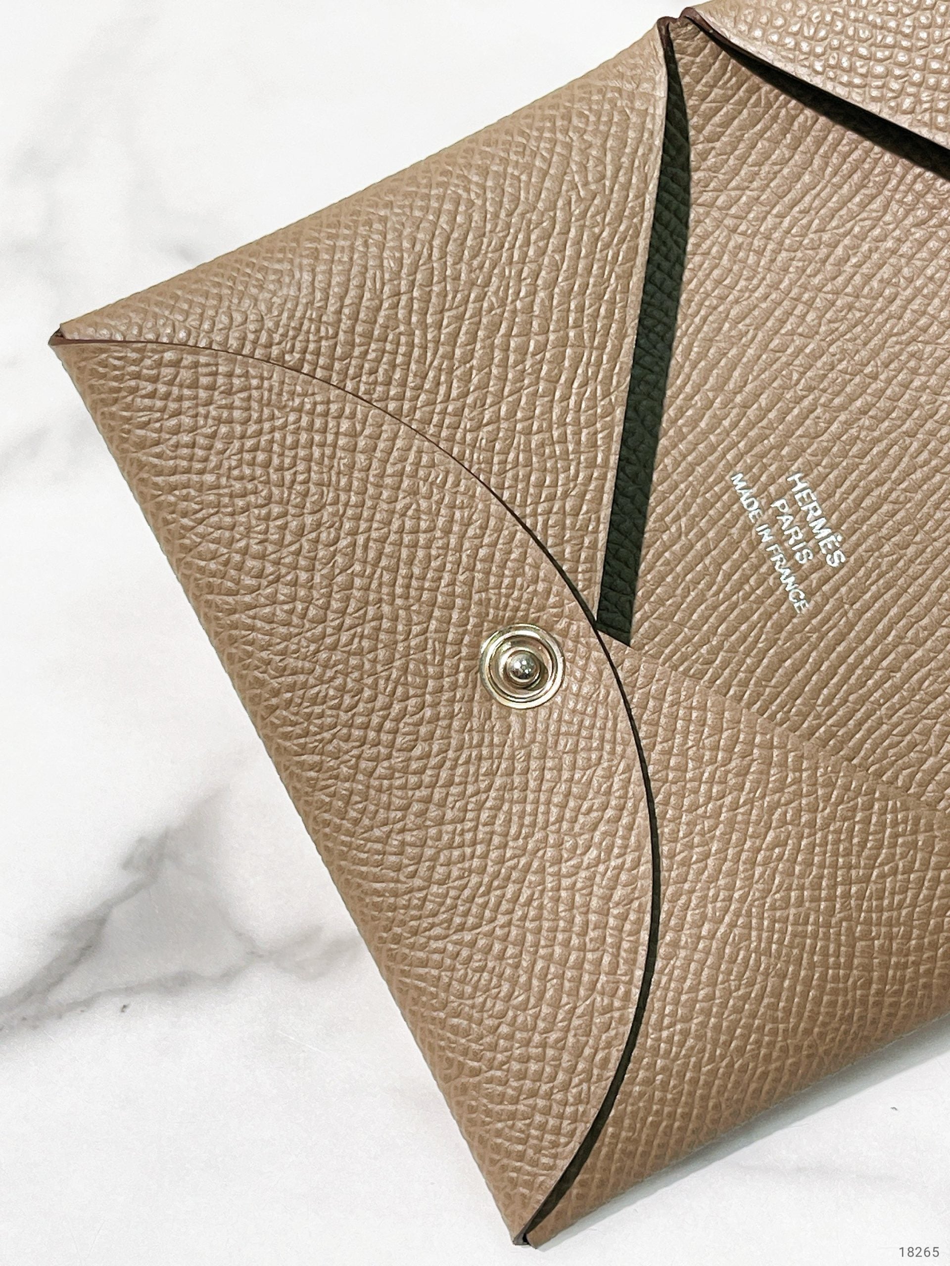 HERMES CALVI CARD HOLDER, Etoupe