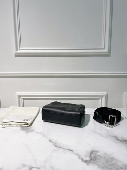 LOEWE MINI CROSSBODY CAMERA BAG