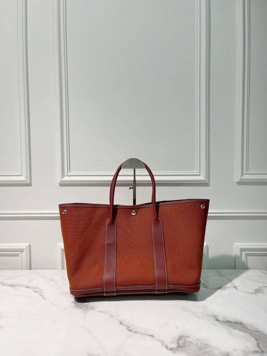 HERMES GARDEN PARTY 36