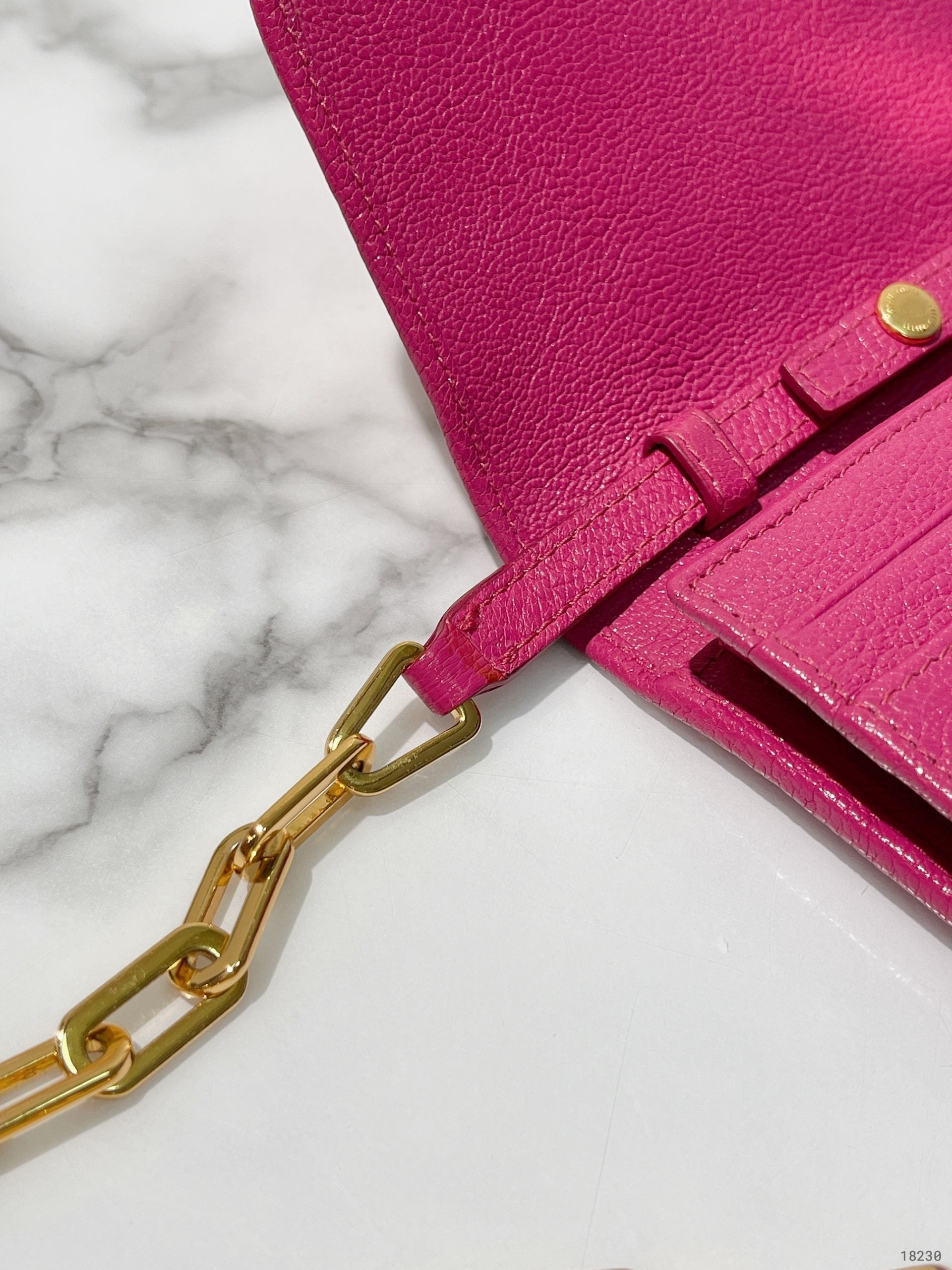 MIUMIU CHAIN WALLET, Pink/Gold