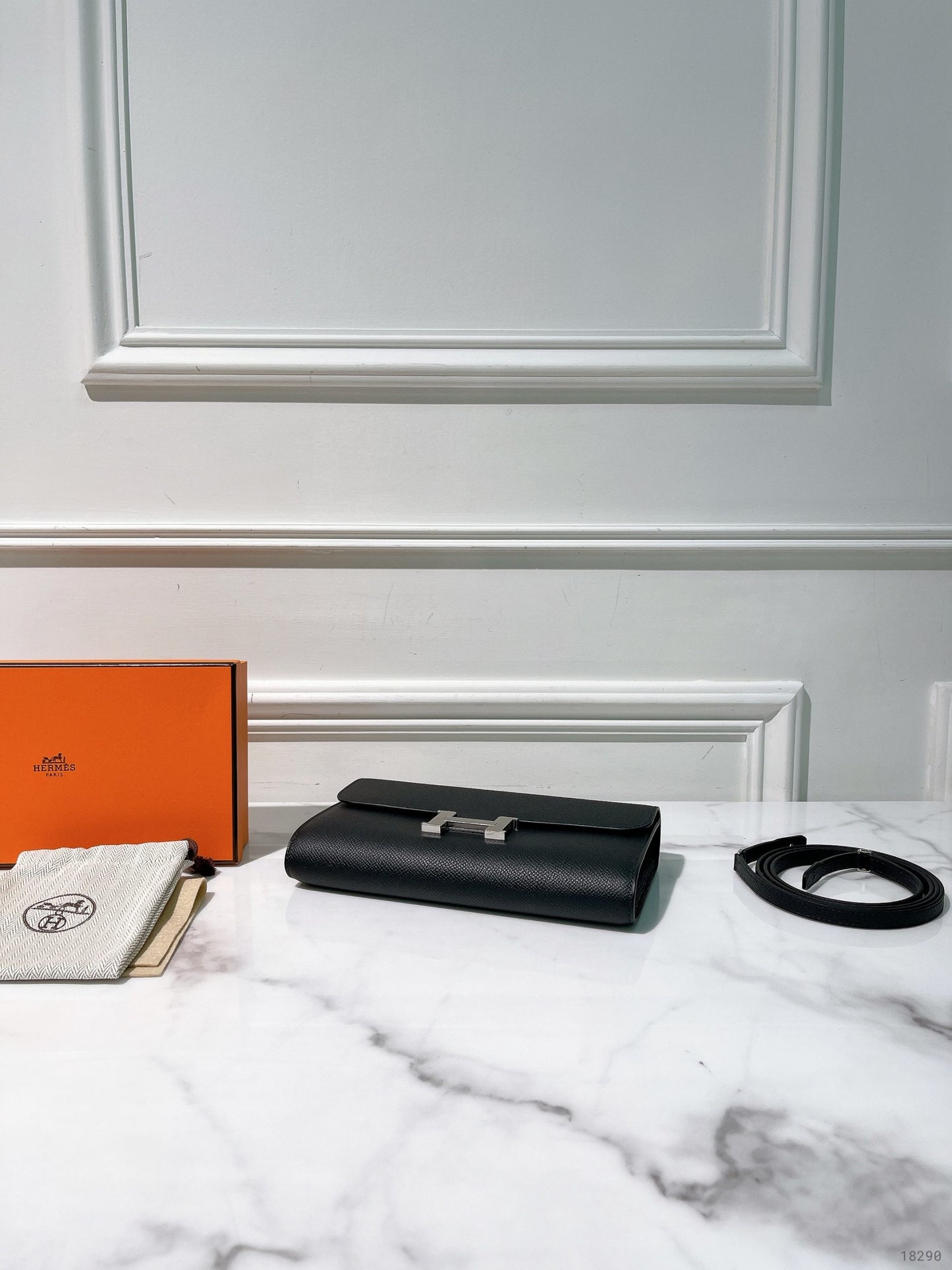 HERMES CONSTANCE TO GO WALLET, Noir/Silver