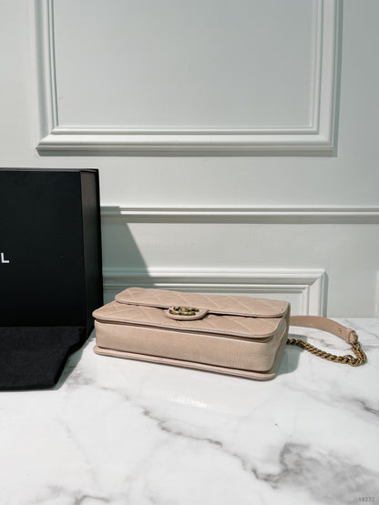 CHANEL PERFECT EDGE FLAP BAG, Beige/Gold