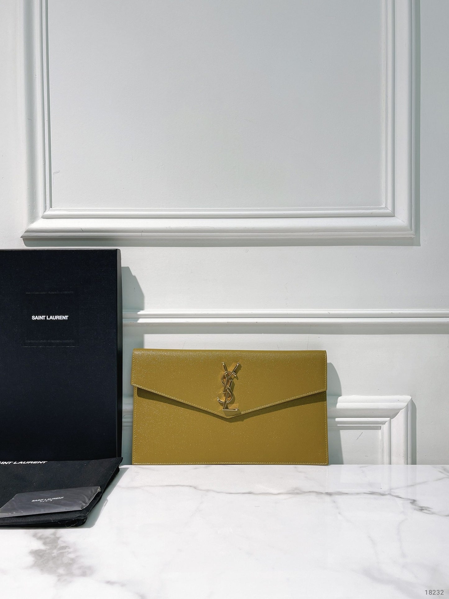 YSL UPTOWN POUCH IN GRAIN, Olive Drab