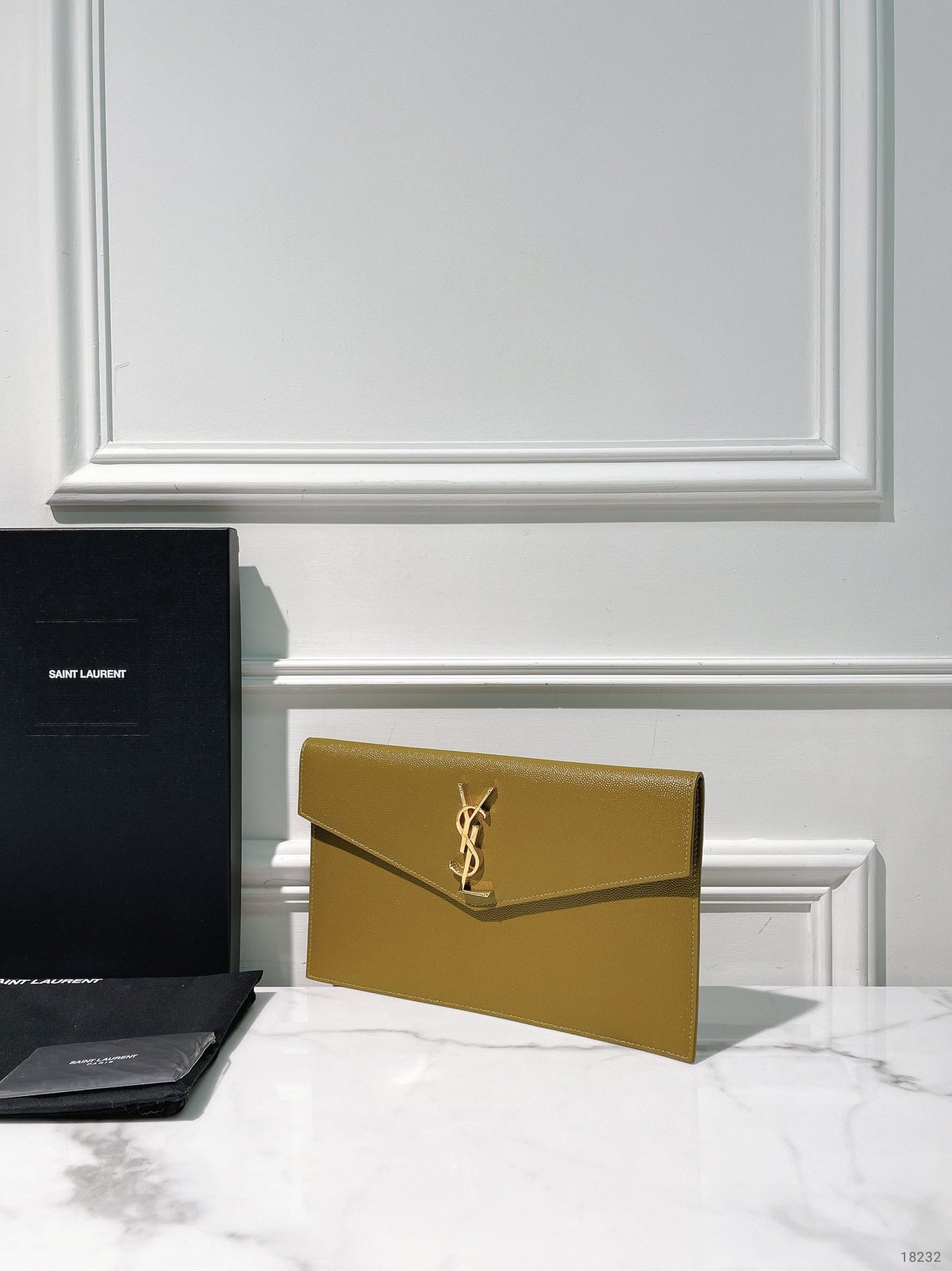 YSL UPTOWN POUCH IN GRAIN, Olive Drab