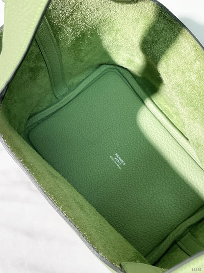 HERMES PICOTIN LOCK 18, Vert Criquet/Silver