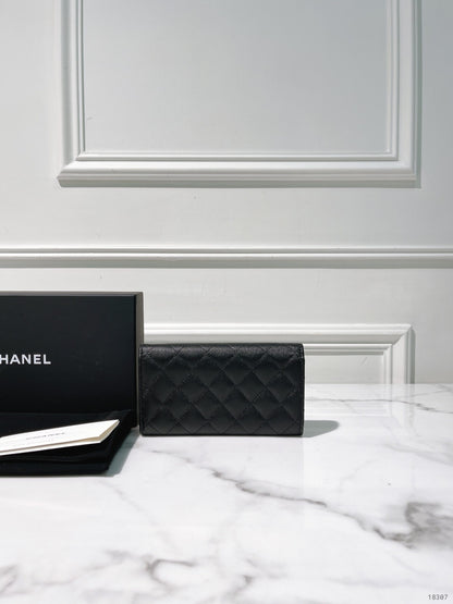 CHANEL 24S WALLET, Black/Gold