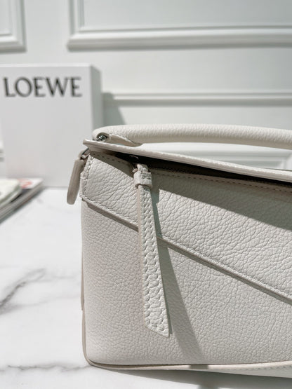 LOEWE MINI PUZZLE, White/Silver