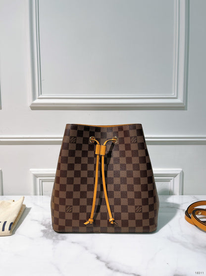LV NEONOE MM, Damier