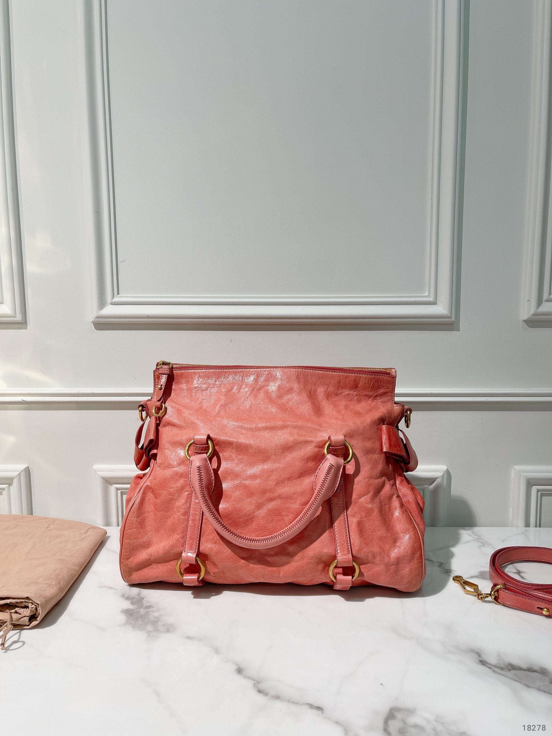 MIUMIU HANDBAG, Pink