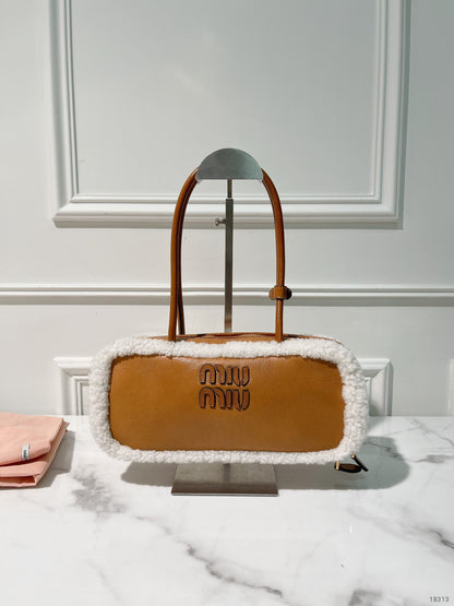 MIUMIU ARCADIE TOTE BAG