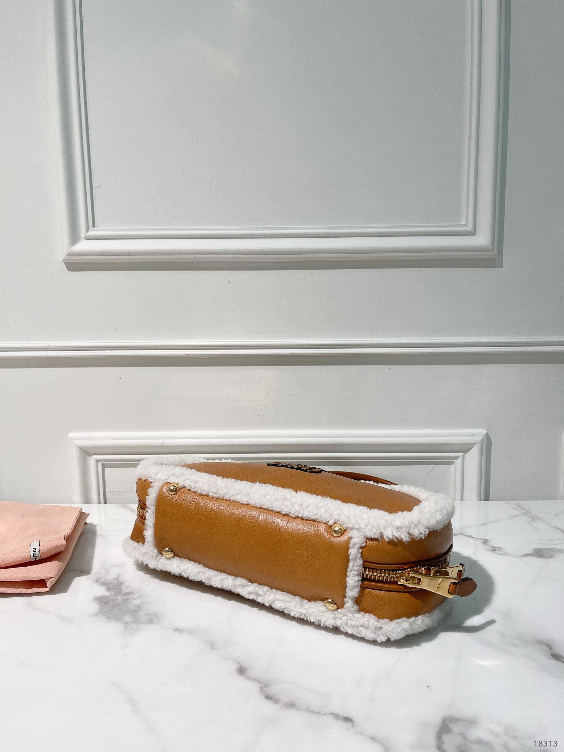 MIUMIU ARCADIE TOTE BAG