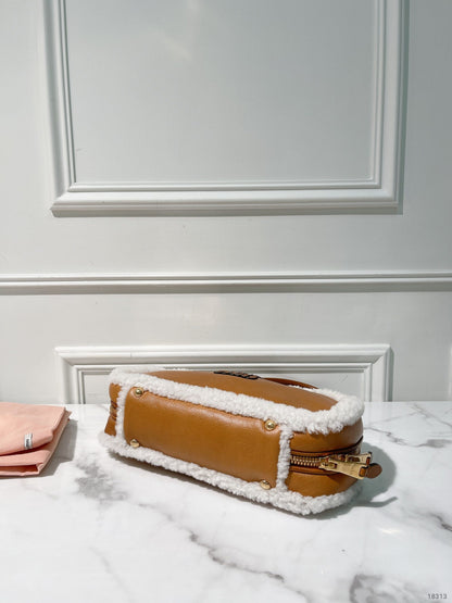 MIUMIU ARCADIE TOTE BAG