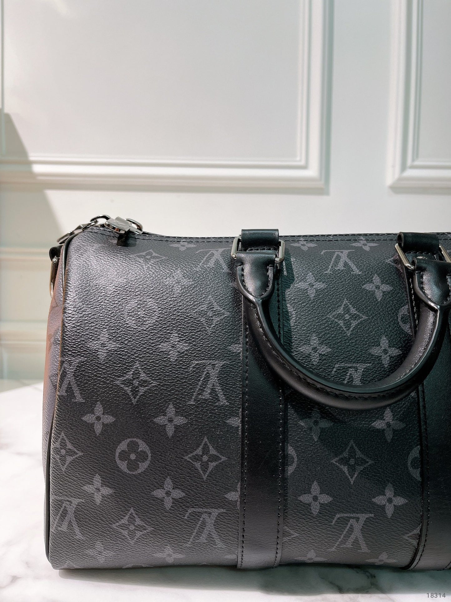 LV KEEPALL BANDOULIERE 35, Monogram Eclipse