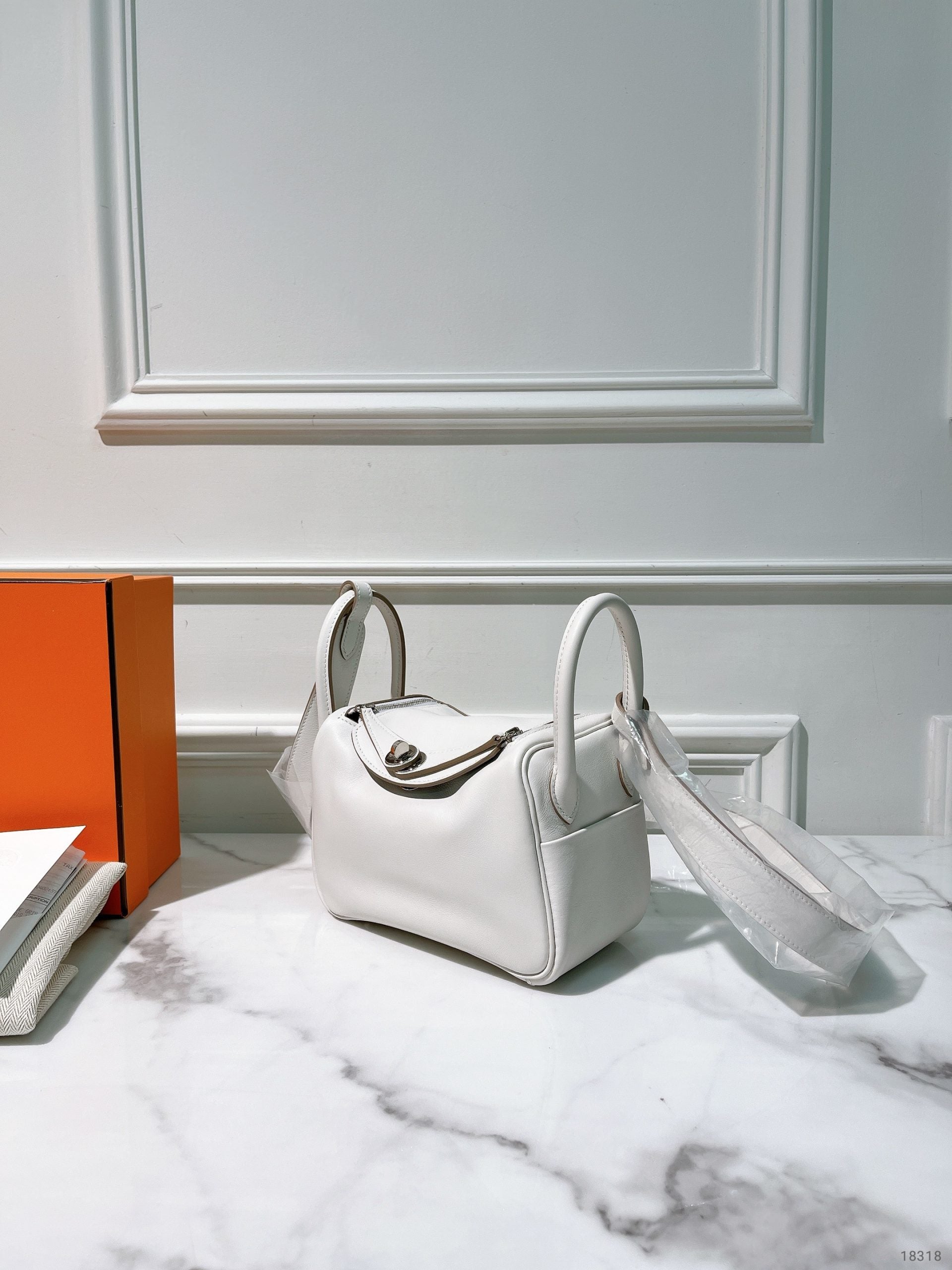 HERMES MINI LINDY, Gris Pale/Gris Meyer/Silver