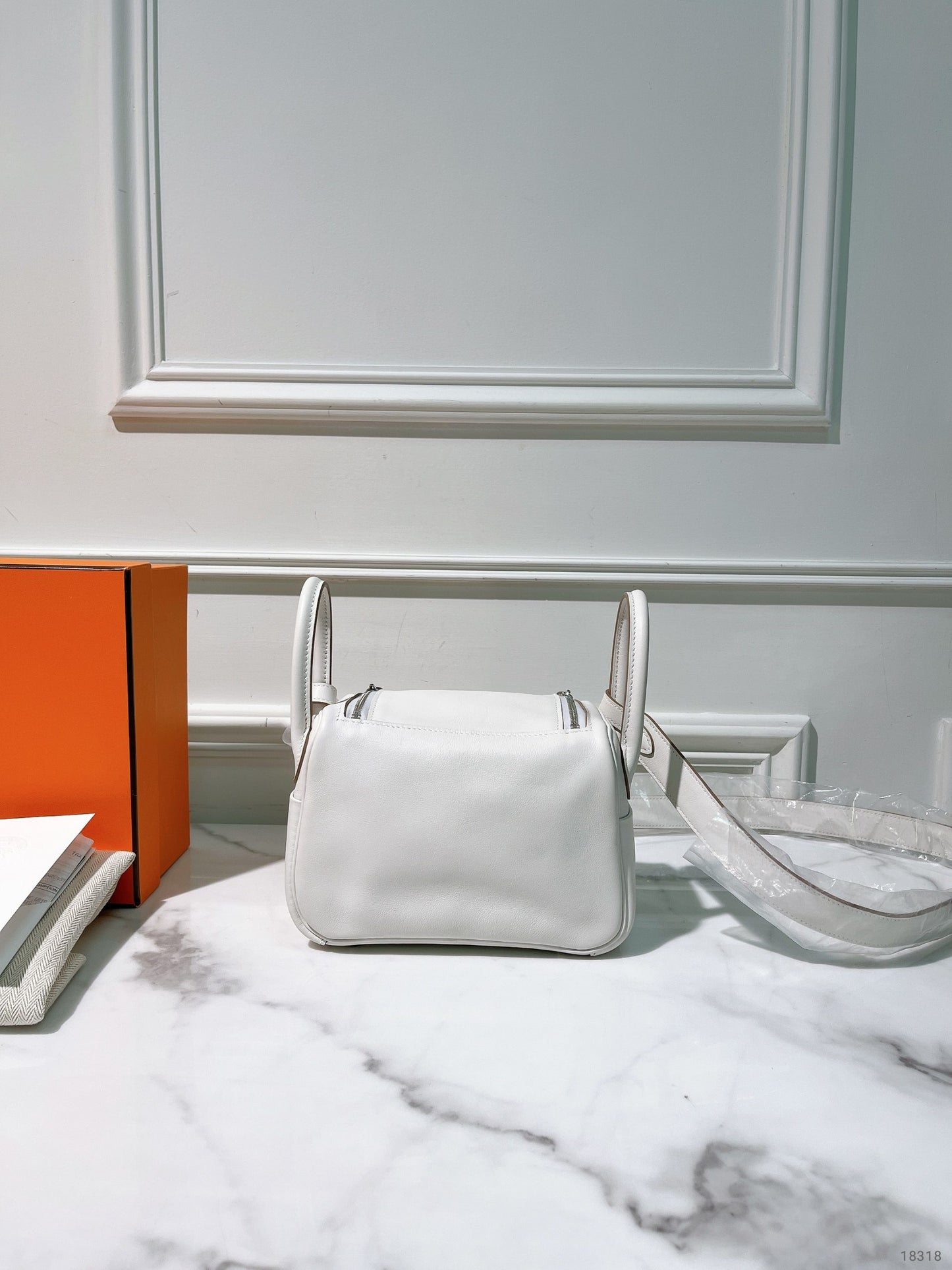 HERMES MINI LINDY, Gris Pale/Gris Meyer/Silver