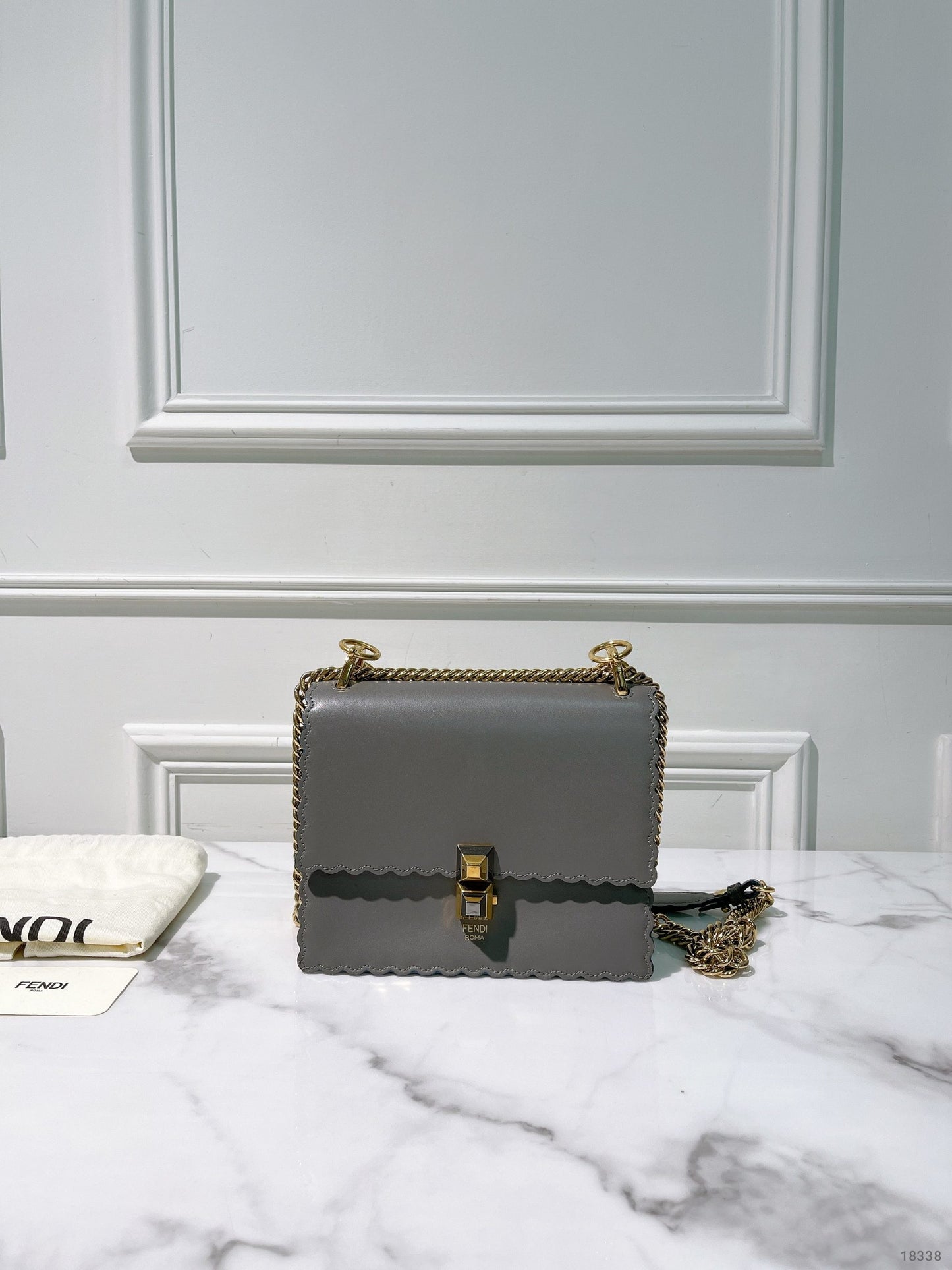 FENDI KANI SHOULDER BAG