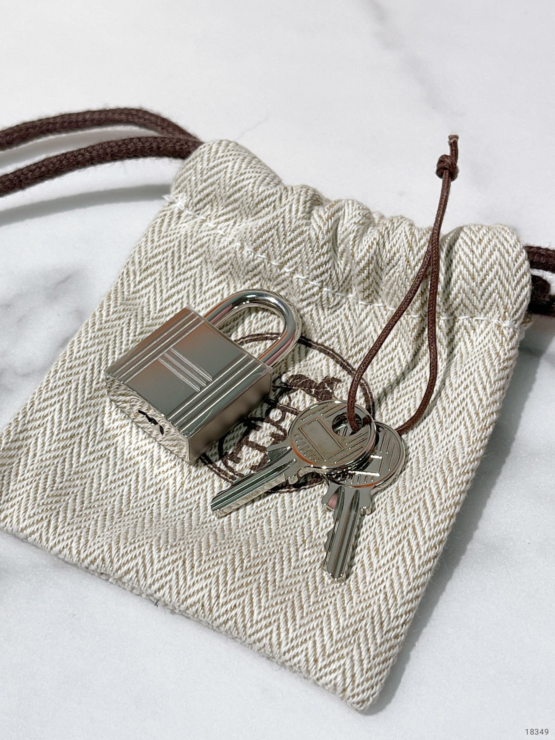HERMES PICOTIN LOCK 18, Rose Sakura/Silver