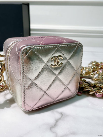 CHANEL 22C MINI VANITY CASE