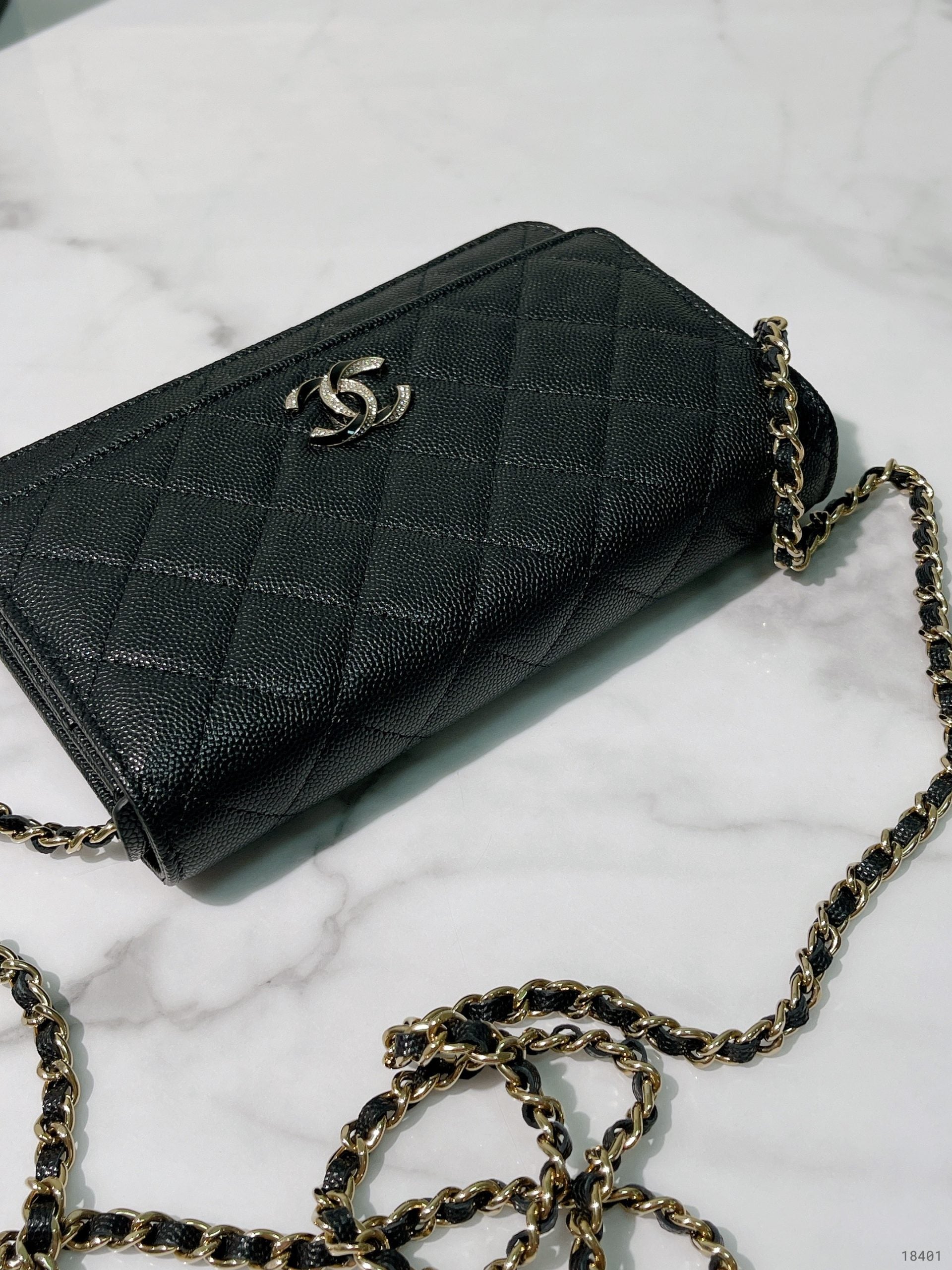 CHANEL 23S WOC, Black/Gold