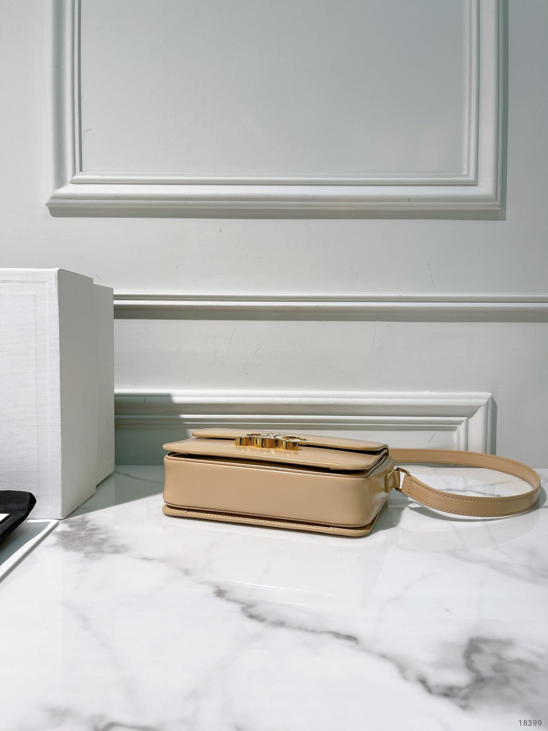 CELINE TEEN TRIOMPHE BAG, Beige/Gold