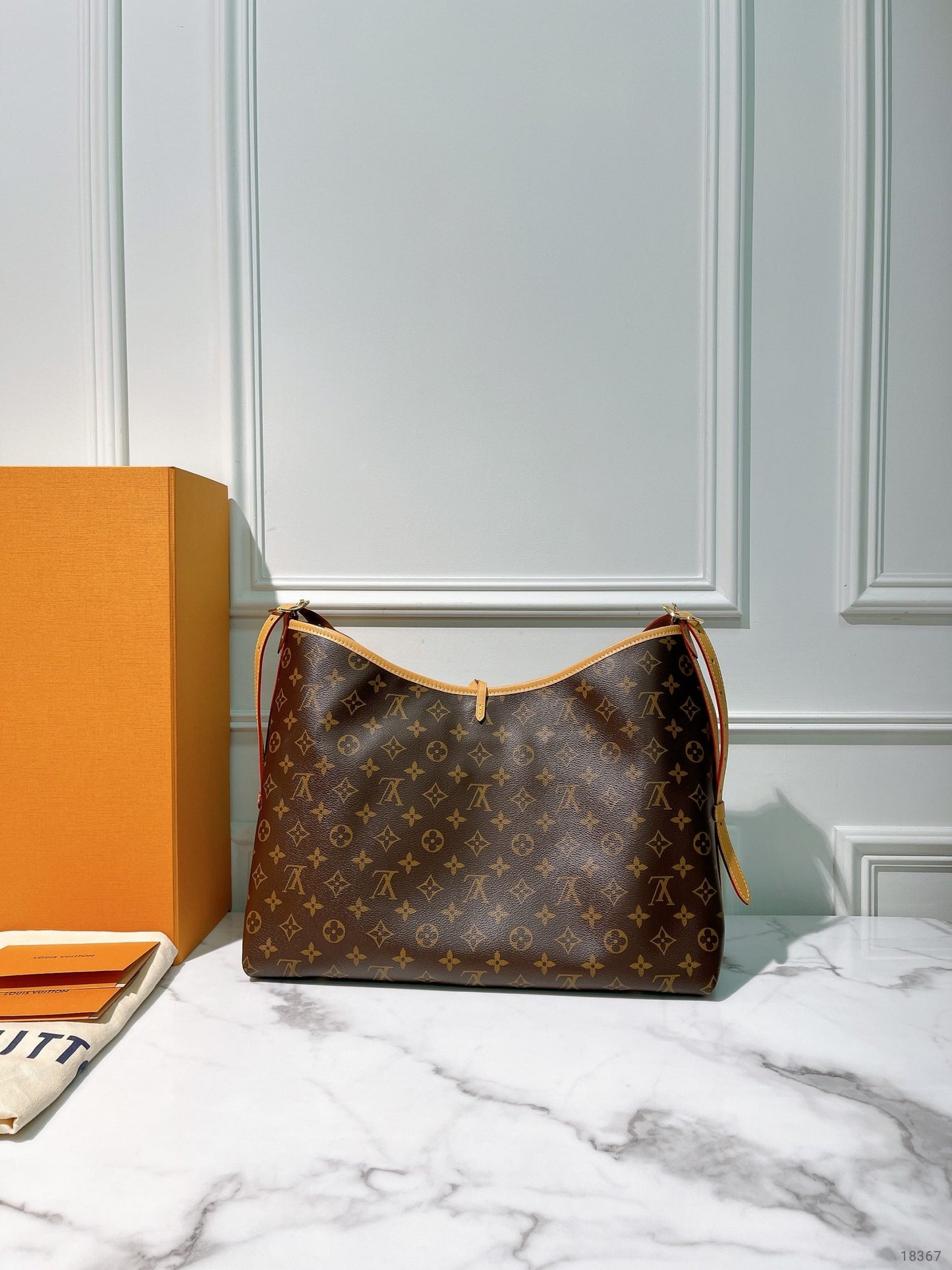 LV CARRYALL MM, Monogram