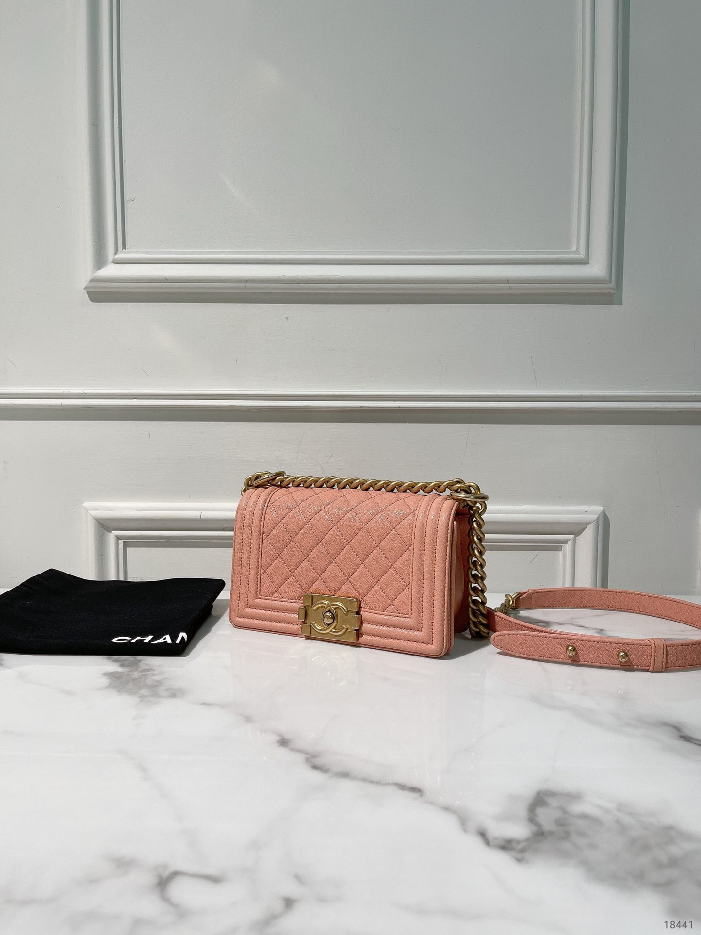 CHANEL SMALL BOY HANDBAG, Pink/Gold