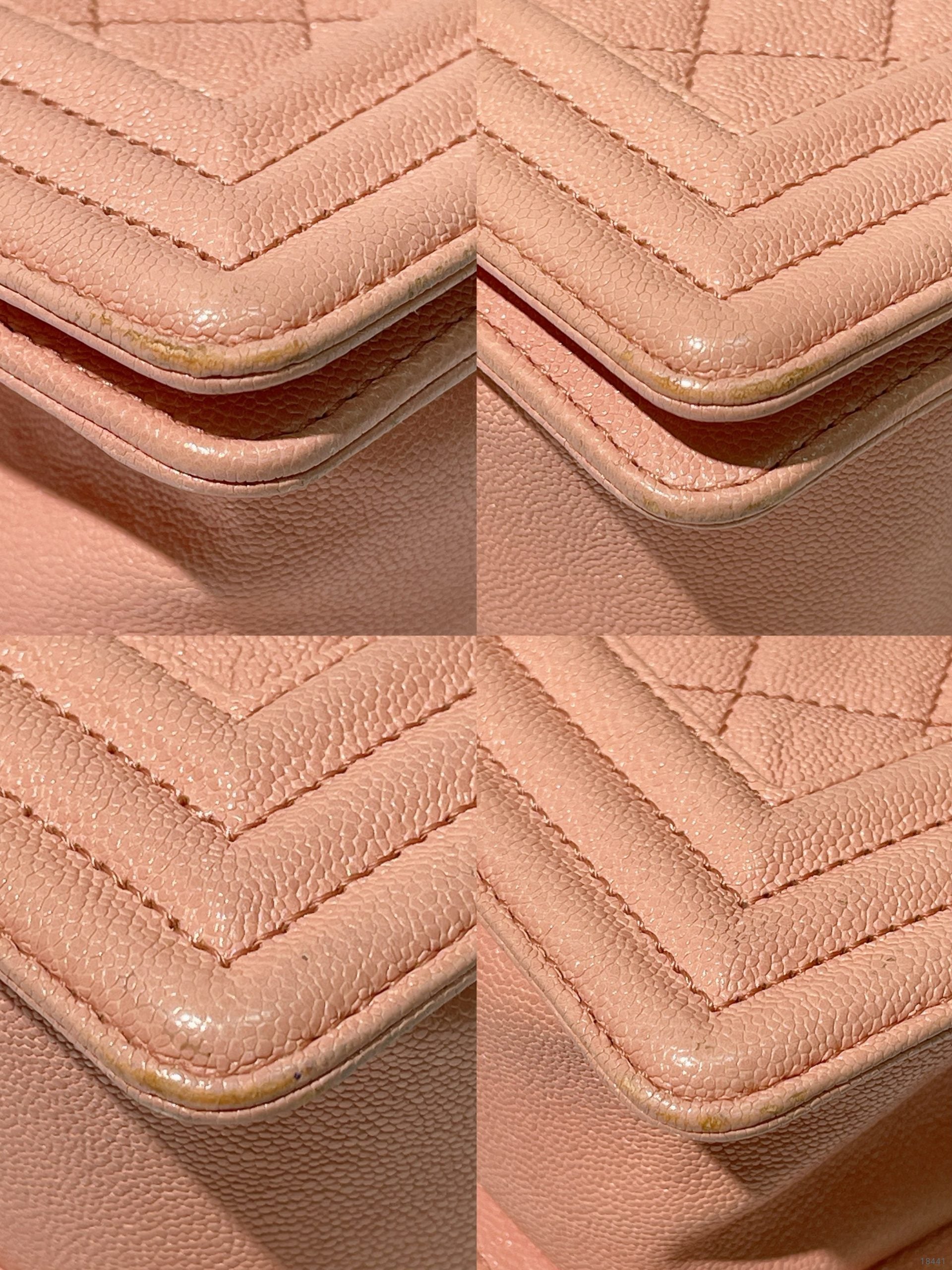 CHANEL SMALL BOY HANDBAG, Pink/Gold