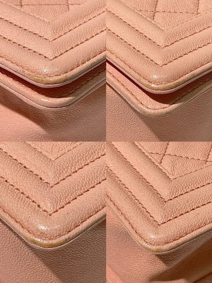 CHANEL SMALL BOY HANDBAG, Pink/Gold