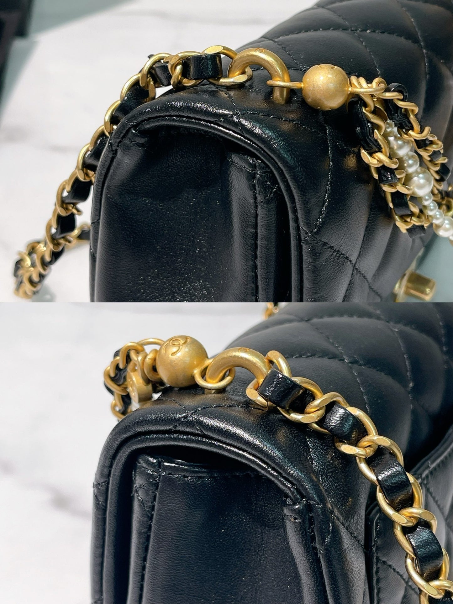 CHANEL 24P MINI SQUARE, Black/Gold