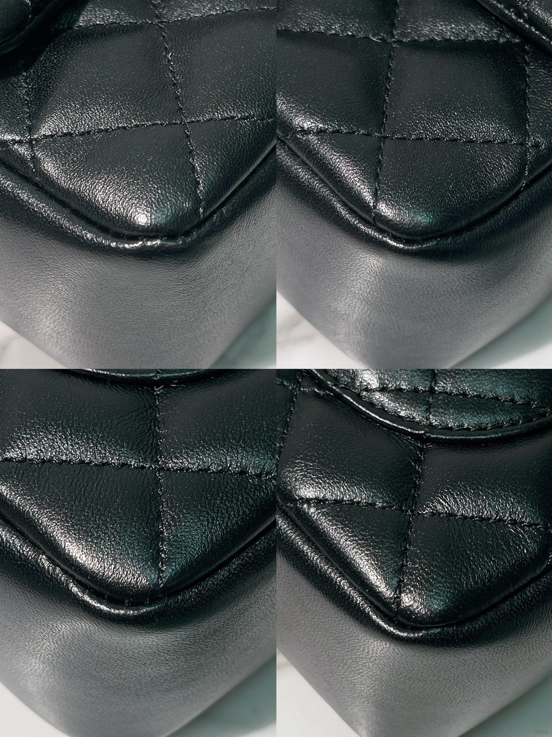 CHANEL 24P MINI SQUARE, Black/Gold